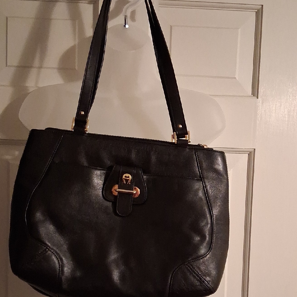 Etienne Aigner Black Leather Shoulder Bag